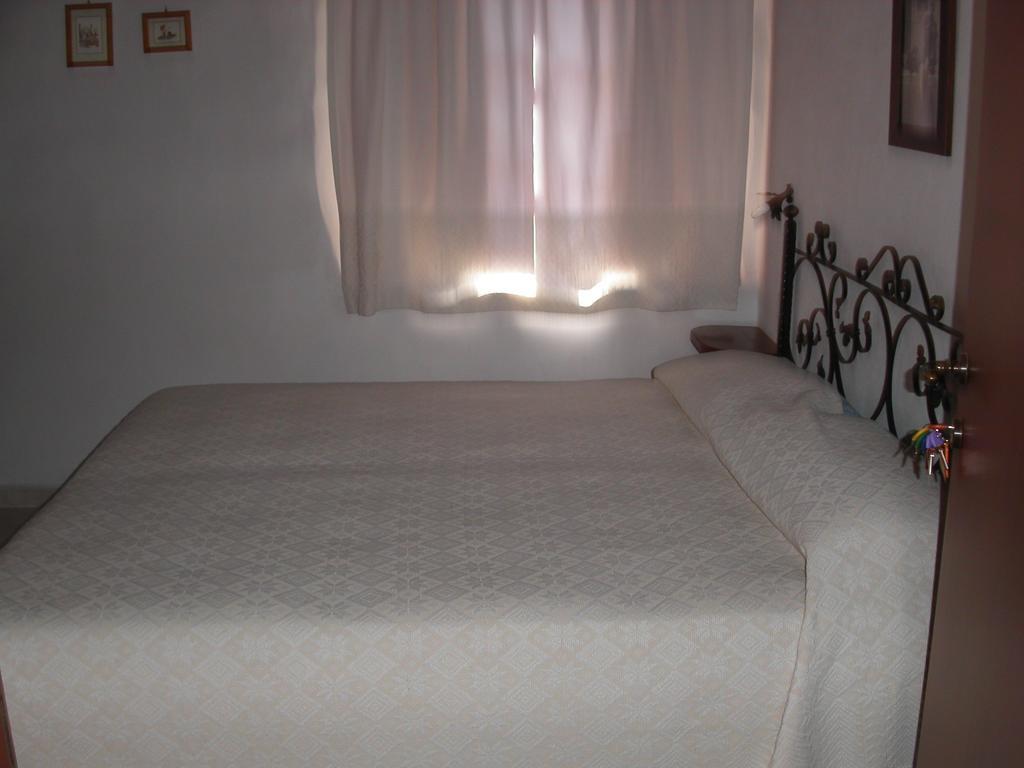 Locanda La Rosa Pauli Arbarei Экстерьер фото