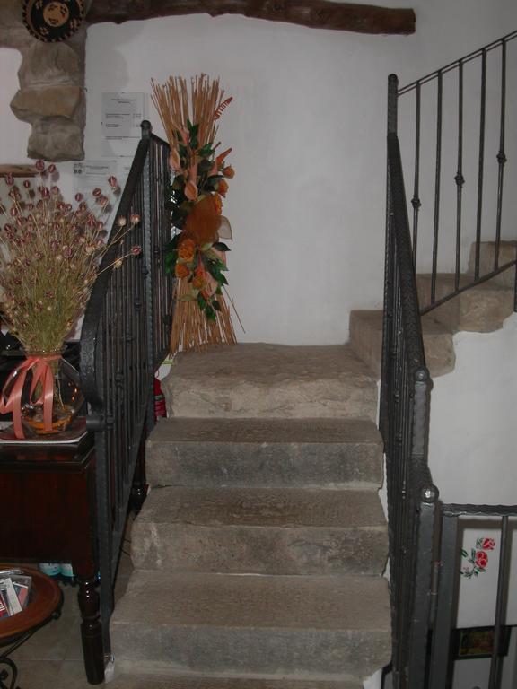 Locanda La Rosa Pauli Arbarei Экстерьер фото