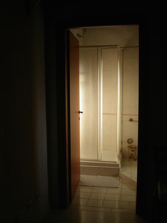 Locanda La Rosa Pauli Arbarei Экстерьер фото