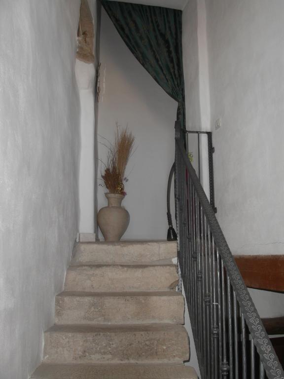 Locanda La Rosa Pauli Arbarei Экстерьер фото