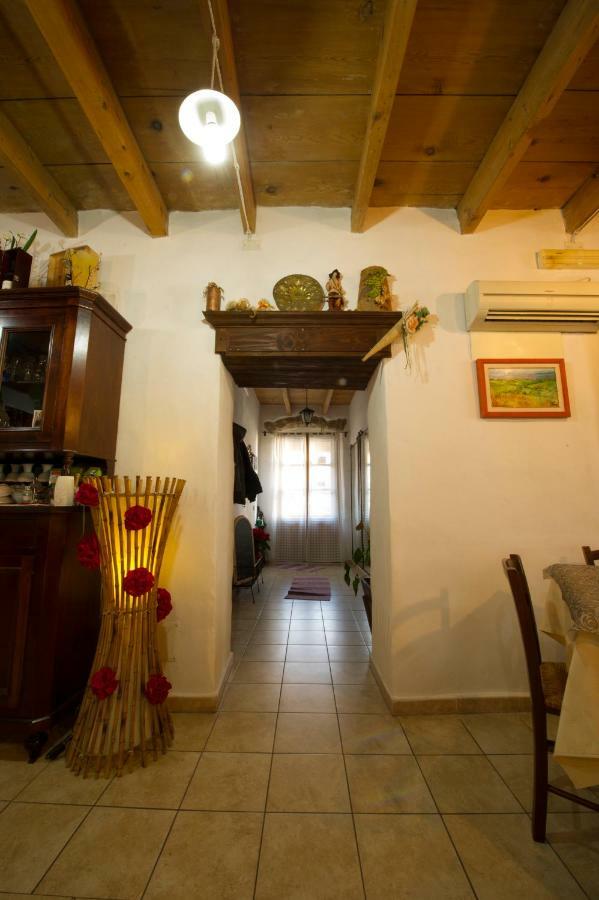 Locanda La Rosa Pauli Arbarei Экстерьер фото